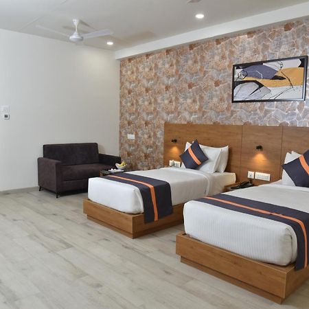 Comfort Inn , Statue Of Unity Kevadia エクステリア 写真