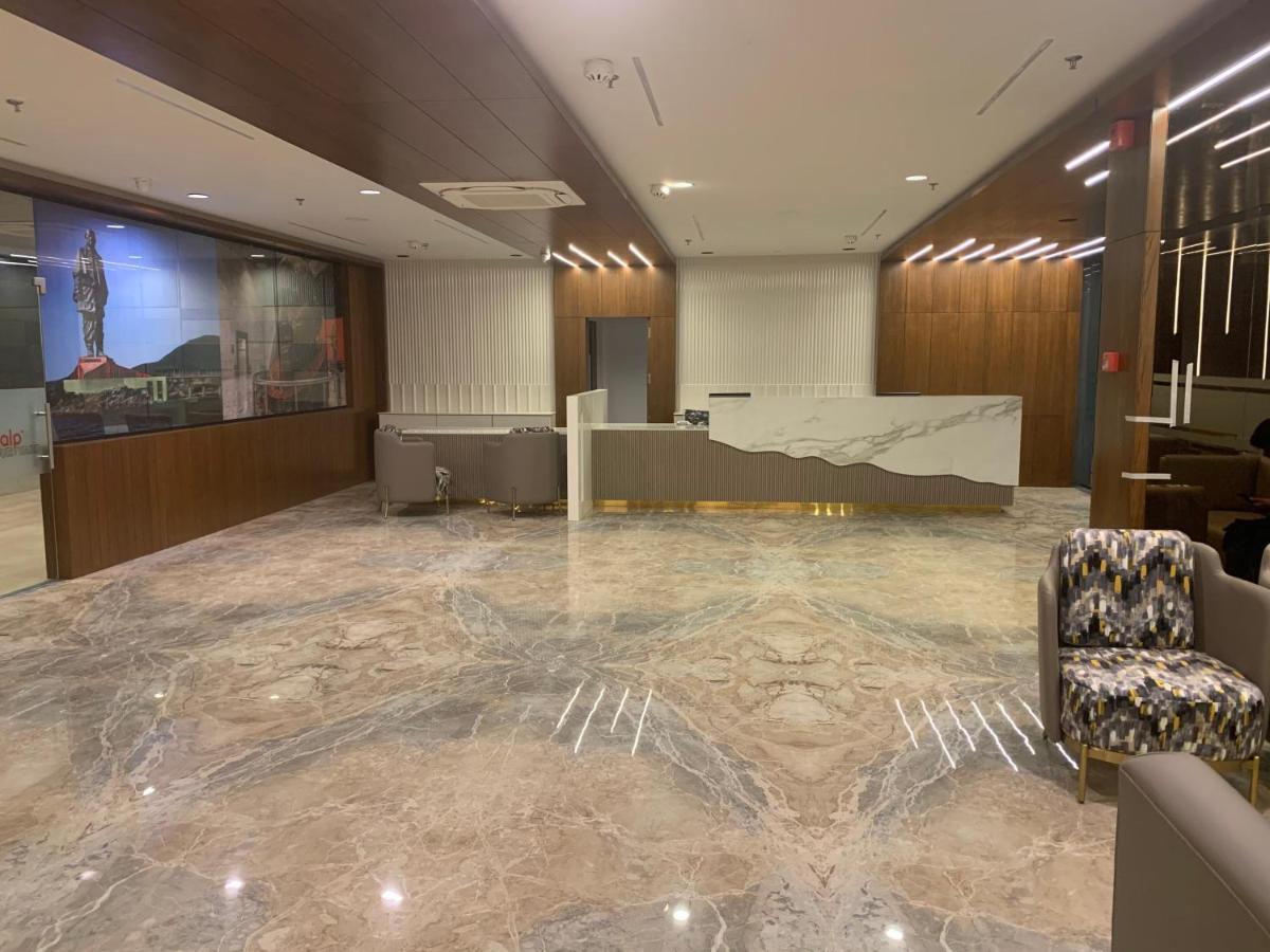 Comfort Inn , Statue Of Unity Kevadia エクステリア 写真