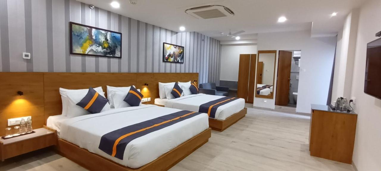 Comfort Inn , Statue Of Unity Kevadia エクステリア 写真