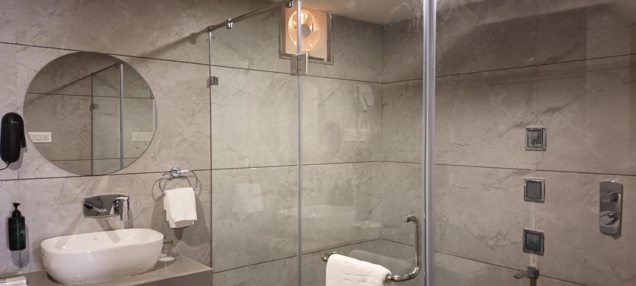 Comfort Inn , Statue Of Unity Kevadia エクステリア 写真