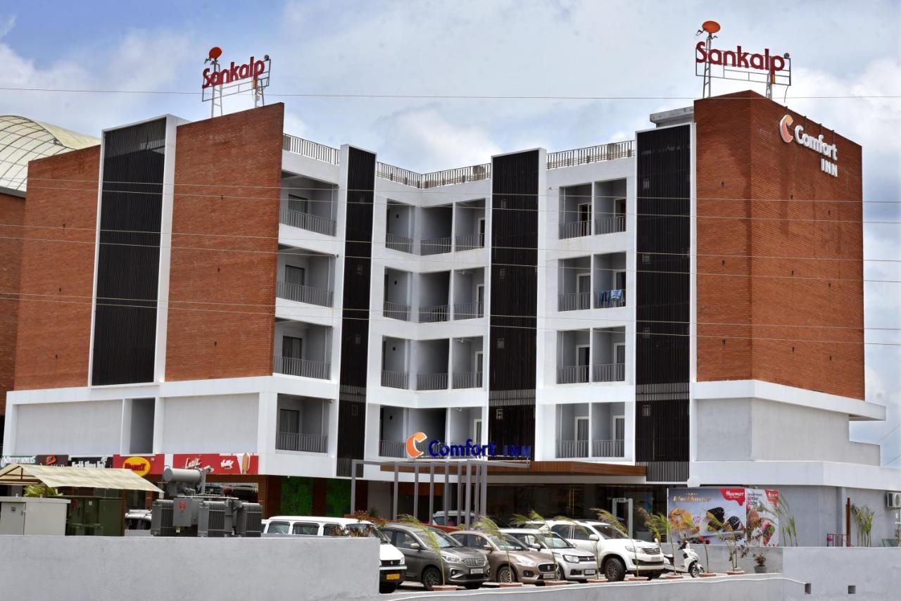 Comfort Inn , Statue Of Unity Kevadia エクステリア 写真