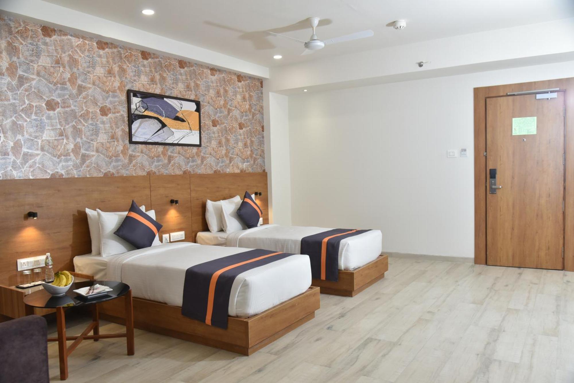 Comfort Inn , Statue Of Unity Kevadia エクステリア 写真